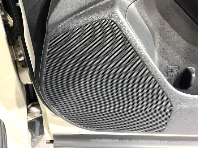 フォレスター Ｓ－リミテッド　バックカメラ　衝突被害軽減システム　禁煙車　電動リアゲート　ハーフレザーシート　ドラレコ　スマートキー　ＬＥＤヘッド　ビルトインＥＴＣ　純正１８インチアルミ　車線逸脱警報　オートライト（49枚目）