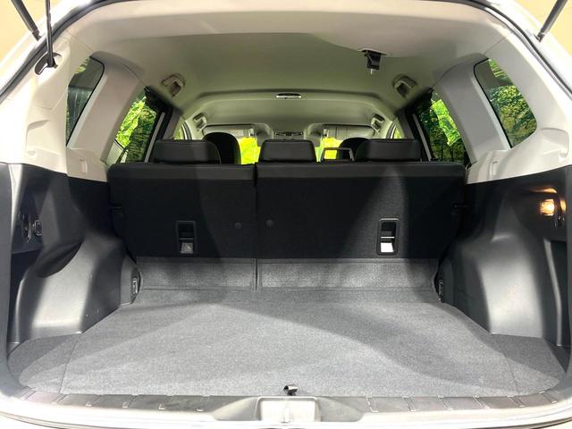 フォレスター Ｓ－リミテッド　バックカメラ　衝突被害軽減システム　禁煙車　電動リアゲート　ハーフレザーシート　ドラレコ　スマートキー　ＬＥＤヘッド　ビルトインＥＴＣ　純正１８インチアルミ　車線逸脱警報　オートライト（54枚目）