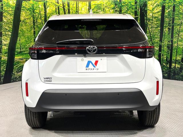 ヤリスクロス Ｘ　ＳＤナビ　バックカメラ　衝突被害軽減システム　レーダークルーズ　禁煙車　ドラレコ　コーナーセンサー　スマートキー　ＥＴＣ　オートハイビーム　車線逸脱警報　オートライト　Ｂｌｕｅｔｏｏｔｈ　フルセグ（15枚目）