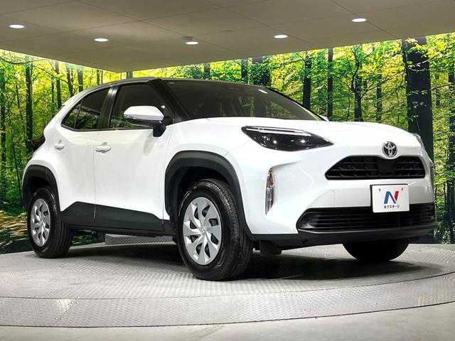 ヤリスクロス Ｘ　ＳＤナビ　バックカメラ　衝突被害軽減システム　レーダークルーズ　禁煙車　ドラレコ　コーナーセンサー　スマートキー　ＥＴＣ　オートハイビーム　車線逸脱警報　オートライト　Ｂｌｕｅｔｏｏｔｈ　フルセグ（16枚目）