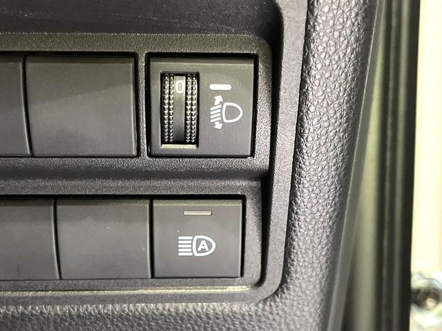 ヤリスクロス Ｘ　ＳＤナビ　バックカメラ　衝突被害軽減システム　レーダークルーズ　禁煙車　ドラレコ　コーナーセンサー　スマートキー　ＥＴＣ　オートハイビーム　車線逸脱警報　オートライト　Ｂｌｕｅｔｏｏｔｈ　フルセグ（33枚目）