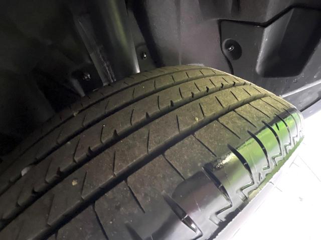 ヤリスクロス Ｘ　ＳＤナビ　バックカメラ　衝突被害軽減システム　レーダークルーズ　禁煙車　ドラレコ　コーナーセンサー　スマートキー　ＥＴＣ　オートハイビーム　車線逸脱警報　オートライト　Ｂｌｕｅｔｏｏｔｈ　フルセグ（49枚目）