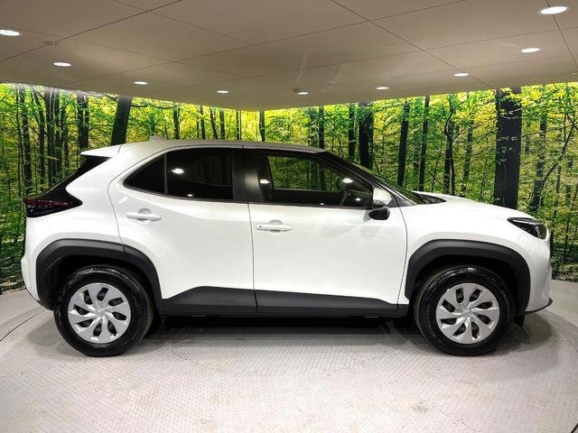 ヤリスクロス Ｘ　ＳＤナビ　バックカメラ　衝突被害軽減システム　レーダークルーズ　禁煙車　ドラレコ　コーナーセンサー　スマートキー　ＥＴＣ　オートハイビーム　車線逸脱警報　オートライト　Ｂｌｕｅｔｏｏｔｈ　フルセグ（52枚目）