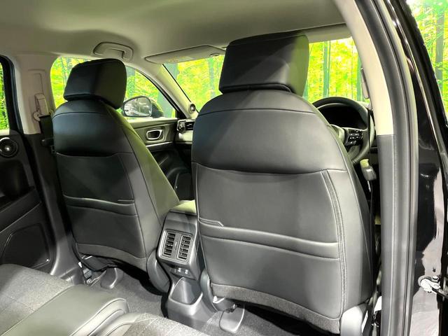 ヴェゼル ｅ：ＨＥＶ　Ｚ　全周囲カメラ　プレミアムオーディオ　メーカーナビ　ＥＴＣ２．０　ワイヤレス充電　登録済未使用車　電動リアゲート　シートヒーター　シーケンシャルウィンカー　ブラインドスポットモニター　後退出庫サポート（49枚目）