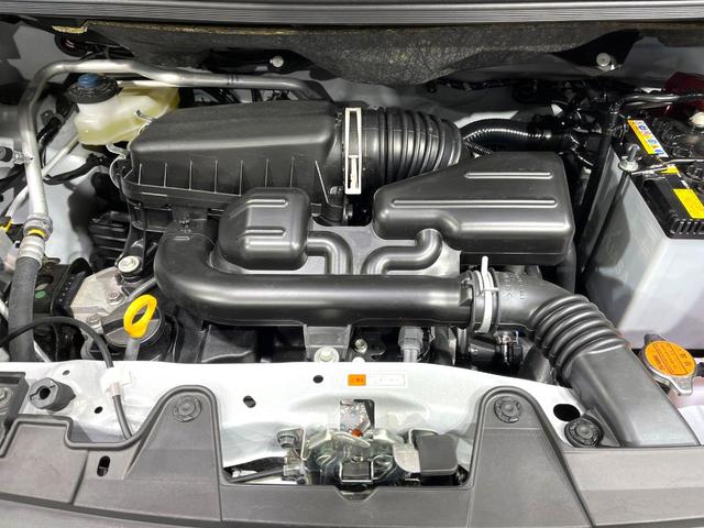 タント カスタムＸ　届出済未使用車　両側電動ドア　衝突被害軽減システム　コーナーセンサー　スマートキー　ＬＥＤヘッド　純正１４インチアルミ　車線逸脱警報　オートライト　オートエアコン　ＬＥＤフォグ（18枚目）