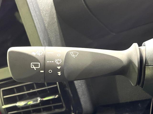 タント カスタムＸ　届出済未使用車　両側電動ドア　衝突被害軽減システム　コーナーセンサー　スマートキー　ＬＥＤヘッド　純正１４インチアルミ　車線逸脱警報　オートライト　オートエアコン　ＬＥＤフォグ（26枚目）