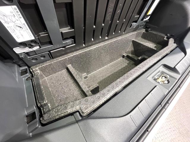 タント カスタムＸ　届出済未使用車　両側電動ドア　衝突被害軽減システム　コーナーセンサー　スマートキー　ＬＥＤヘッド　純正１４インチアルミ　車線逸脱警報　オートライト　オートエアコン　ＬＥＤフォグ（41枚目）