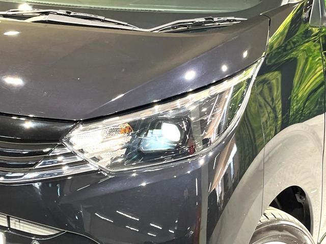 デイズ Ｘ　純正９型ナビ　全周囲カメラ　衝突被害軽減システム　禁煙車　ドラレコ　コーナーセンサー　スマートキー　ＬＥＤヘッド　ＥＴＣ　純正１４インチアルミ　オートハイビーム　オートライト　オートエアコン（12枚目）