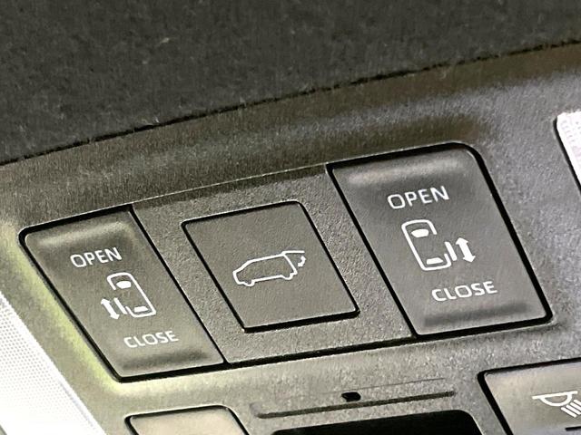 ノア ハイブリッドＳ－Ｚ　両側電動ドア　純正ＳＤナビ　後席モニター　全周囲カメラ　衝突被害軽減システム　レーダークルーズ　禁煙車　ドラレコ　コーナーセンサー　スマートキー　ＬＥＤヘッド　ビルトインＥＴＣ　純正１７インチアルミ（4枚目）