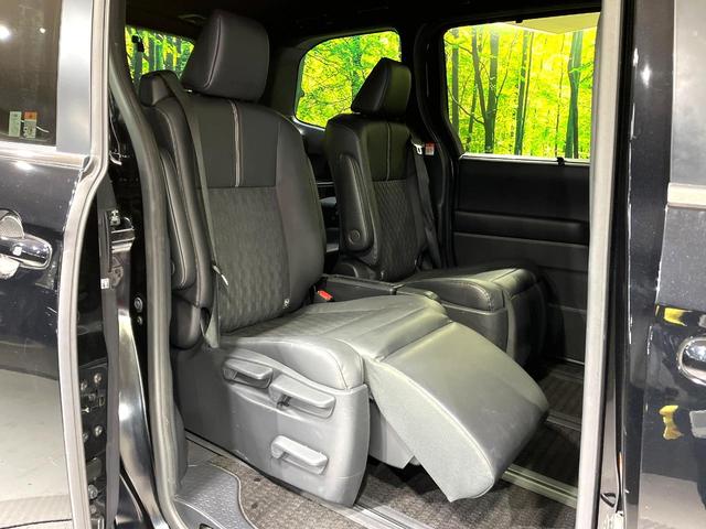 ノア ハイブリッドＳ－Ｚ　両側電動ドア　純正ＳＤナビ　後席モニター　全周囲カメラ　衝突被害軽減システム　レーダークルーズ　禁煙車　ドラレコ　コーナーセンサー　スマートキー　ＬＥＤヘッド　ビルトインＥＴＣ　純正１７インチアルミ（53枚目）