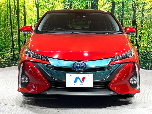 プリウスＰＨＶ Ａ　純正１１．６インチＳＤナビ　バックカメラ　衝突被害軽減システム　レーダークルーズ　コーナーセンサー　スマートキー　ＬＥＤヘッド　ビルトインＥＴＣ　純正１５インチアルミ　オートハイビーム　車線逸脱警報（14枚目）