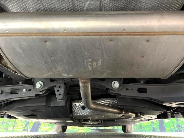 プリウスＰＨＶ Ａ　純正１１．６インチＳＤナビ　バックカメラ　衝突被害軽減システム　レーダークルーズ　コーナーセンサー　スマートキー　ＬＥＤヘッド　ビルトインＥＴＣ　純正１５インチアルミ　オートハイビーム　車線逸脱警報（19枚目）