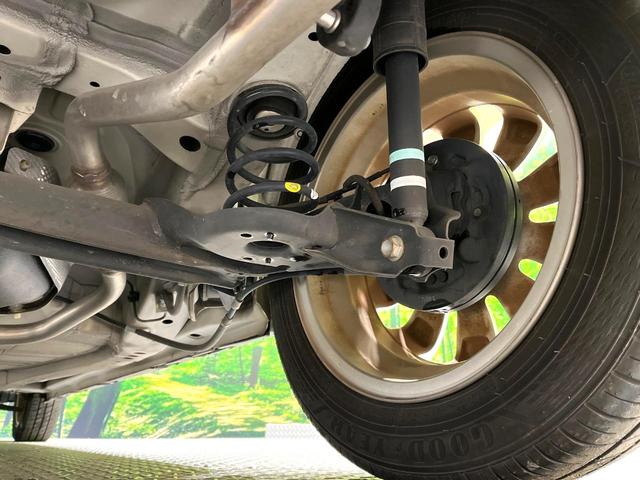 アルトラパン Ｘ　純正ＳＤナビ　全周囲カメラ　衝突被害軽減システム　禁煙車　シートヒーター　ドライブレコーダー　スマートキー　ＨＩＤヘッドライト　ビルトインＥＴＣ　オートライト　オートエアコン　Ｂｌｕｅｔｏｏｔｈ（20枚目）