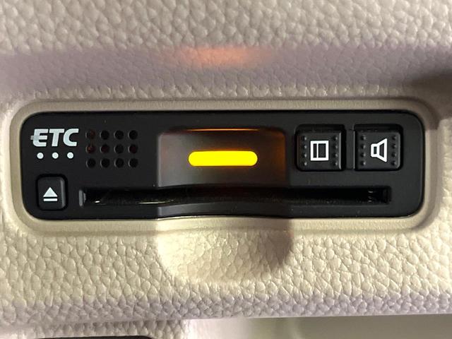 Ｎ－ＢＯＸ Ｇ・Ｌホンダセンシング　両側電動ドア　ＳＤナビ　バックカメラ　衝突被害軽減システム　禁煙車　スマートキー　ＬＥＤヘッド　ビルトインＥＴＣ　オートライト　オートエアコン　Ｂｌｕｅｔｏｏｔｈ　ＣＤ　ＤＶＤ再生　地デジ（8枚目）