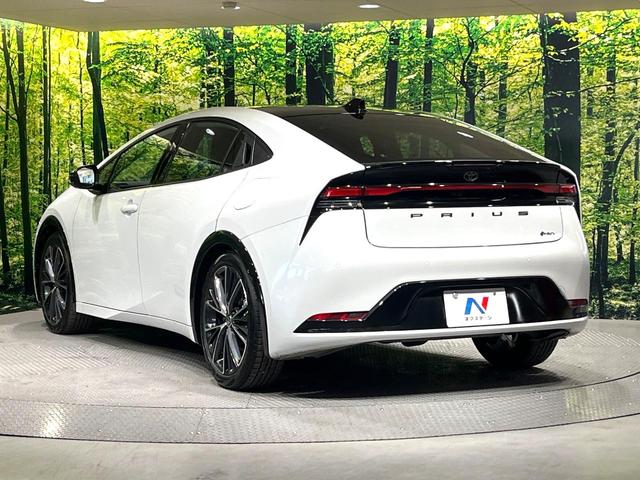 プリウス Z ガラスルーフ 全周囲カメラ 100V電源 衝突被害軽減システム レーダークルーズ 禁煙車 電動リアゲート レザーシート パワーシート コーナーセンサー スマートキー LEDヘッド ETC2.0(57枚目)