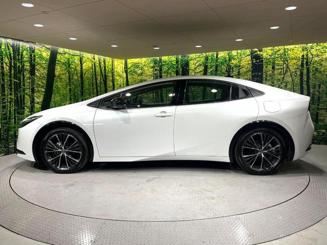 プリウス Z ガラスルーフ 全周囲カメラ 100V電源 衝突被害軽減システム レーダークルーズ 禁煙車 電動リアゲート レザーシート パワーシート コーナーセンサー スマートキー LEDヘッド ETC2.0(58枚目)