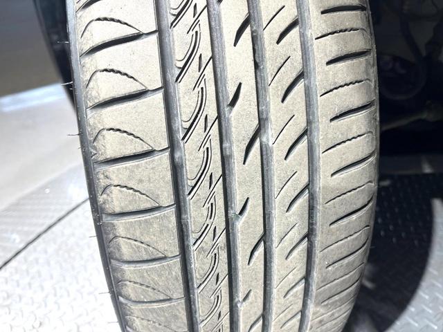 プリウス Z ガラスルーフ 全周囲カメラ 100V電源 衝突被害軽減システム レーダークルーズ 禁煙車 電動リアゲート レザーシート パワーシート コーナーセンサー スマートキー LEDヘッド ETC2.0(61枚目)