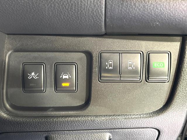 セレナ ライダーブラックラインS-HVアドバンスドセーフティ 両側電動ドア SDナビ 全周囲カメラ 衝突被害軽減システム コーナーセンサー スマートキー LEDヘッド ETC クルコン オートライト オートエアコン CD DVD再生(6枚目)