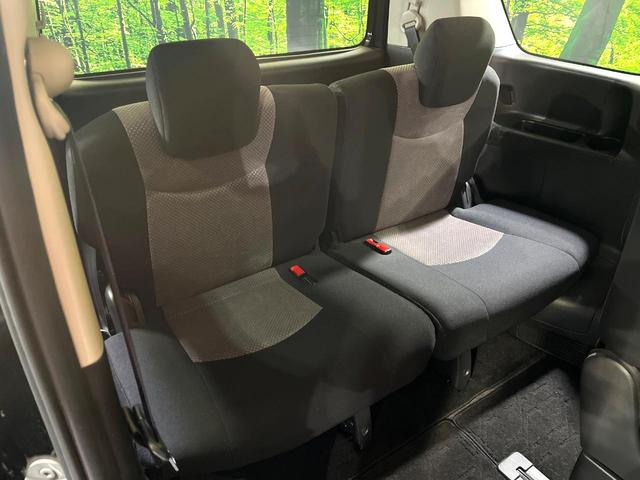 セレナ ライダーブラックラインS-HVアドバンスドセーフティ 両側電動ドア SDナビ 全周囲カメラ 衝突被害軽減システム コーナーセンサー スマートキー LEDヘッド ETC クルコン オートライト オートエアコン CD DVD再生(10枚目)