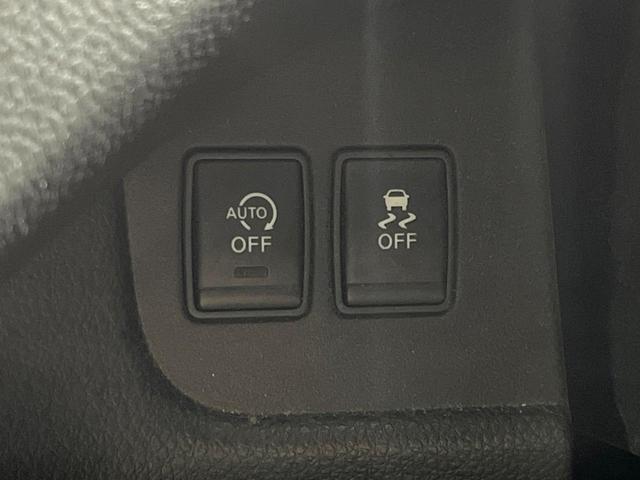 セレナ ライダーブラックラインS-HVアドバンスドセーフティ 両側電動ドア SDナビ 全周囲カメラ 衝突被害軽減システム コーナーセンサー スマートキー LEDヘッド ETC クルコン オートライト オートエアコン CD DVD再生(42枚目)