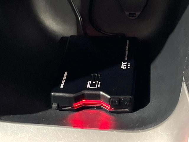 ヤリスクロス G 純正8インチナビ 全周囲カメラ 衝突被害軽減システム レーダークルーズコントロール 禁煙車 コーナーセンサー スマートキー LEDヘッドライト ETC オートハイビーム オートライト オートエアコン(6枚目)