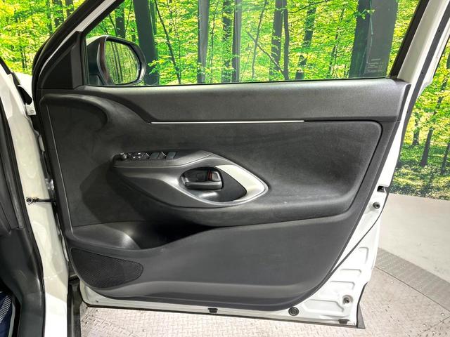 ヤリスクロス G 純正8インチナビ 全周囲カメラ 衝突被害軽減システム レーダークルーズコントロール 禁煙車 コーナーセンサー スマートキー LEDヘッドライト ETC オートハイビーム オートライト オートエアコン(38枚目)