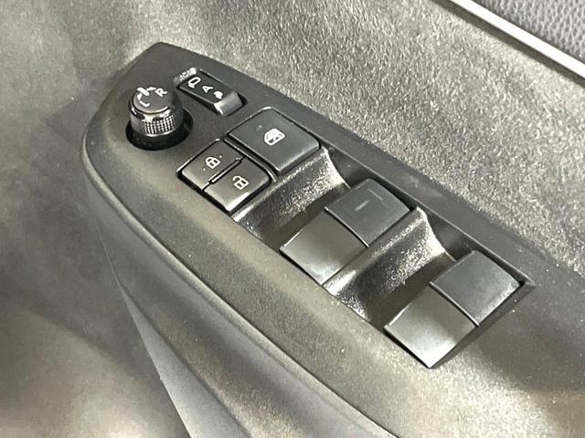 ヤリスクロス G 純正8インチナビ 全周囲カメラ 衝突被害軽減システム レーダークルーズコントロール 禁煙車 コーナーセンサー スマートキー LEDヘッドライト ETC オートハイビーム オートライト オートエアコン(39枚目)