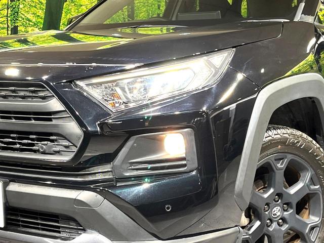 RAV4 アドベンチャー オフロードパッケージ 純正9型ナビ付ディスプレイオーディオ バックカメラ 衝突軽減システム 禁煙車 シートベンチレーション ステアリングヒーター パワーシート レーダークルーズ ETC ドライブレコーダー LEDヘッド(12枚目)