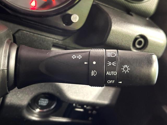 ジムニー XL 純正8型ナビ バックカメラ 衝突軽減システム 禁煙車 スマートキー ETC ハイビームアシスト オートライト オートエアコン フルセグTV Bluetooth 純正マッドフラップ(7枚目)