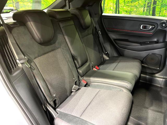 ヴェゼル e:HEV RS 登録済未使用車 全周囲カメラ 衝突被害軽減システム 電動リアゲート コーナーセンサー スマートキー LEDヘッド ETC2.0 純正18インチアルミ オートハイビーム オートライト オートエアコン(9枚目)