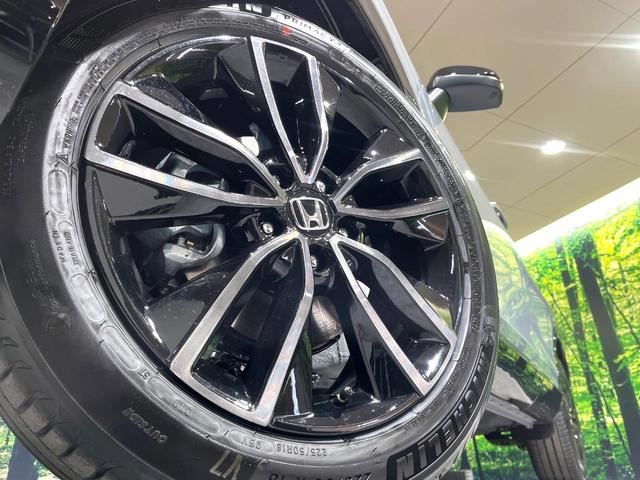 ヴェゼル e:HEV RS 登録済未使用車 全周囲カメラ 衝突被害軽減システム 電動リアゲート コーナーセンサー スマートキー LEDヘッド ETC2.0 純正18インチアルミ オートハイビーム オートライト オートエアコン(13枚目)