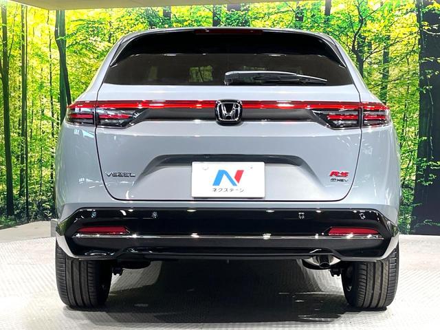 ヴェゼル e:HEV RS 登録済未使用車 全周囲カメラ 衝突被害軽減システム 電動リアゲート コーナーセンサー スマートキー LEDヘッド ETC2.0 純正18インチアルミ オートハイビーム オートライト オートエアコン(15枚目)