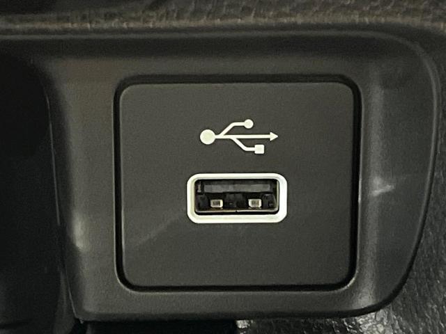 ヴェゼル e:HEV RS 登録済未使用車 全周囲カメラ 衝突被害軽減システム 電動リアゲート コーナーセンサー スマートキー LEDヘッド ETC2.0 純正18インチアルミ オートハイビーム オートライト オートエアコン(41枚目)