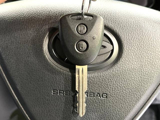 ミライース L SAIII 衝突被害軽減システム 禁煙車 コーナーセンサー オートハイビーム 純正CDオーディオ 横滑り防止装置 アイドリングストップ 車線逸脱警報(7枚目)