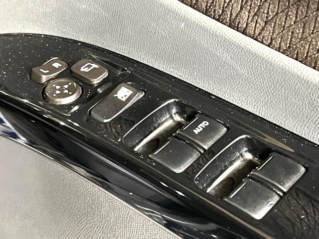 ルークス ハイウェイスター 電動スライドドア SDナビ 禁煙車 HIDヘッド ETC 純正14インチアルミ オートライト オートエアコン Bluetooth CD DVD再生 フルセグ(33枚目)