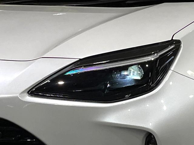 ヤリスクロス ハイブリッドZ 全周囲カメラ 衝突被害軽減システム レーダークルーズ 禁煙車 ハーフレザーシート パワーシート ドラレコ コーナーセンサー スマートキー LEDヘッド ETC2.0 純正18インチアルミ(12枚目)