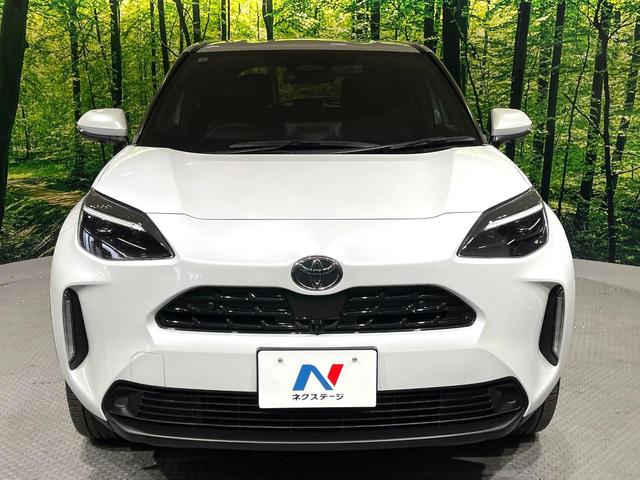 ヤリスクロス ハイブリッドZ 全周囲カメラ 衝突被害軽減システム レーダークルーズ 禁煙車 ハーフレザーシート パワーシート ドラレコ コーナーセンサー スマートキー LEDヘッド ETC2.0 純正18インチアルミ(14枚目)