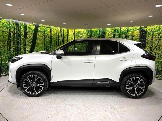 ヤリスクロス ハイブリッドZ 全周囲カメラ 衝突被害軽減システム レーダークルーズ 禁煙車 ハーフレザーシート パワーシート ドラレコ コーナーセンサー スマートキー LEDヘッド ETC2.0 純正18インチアルミ(53枚目)