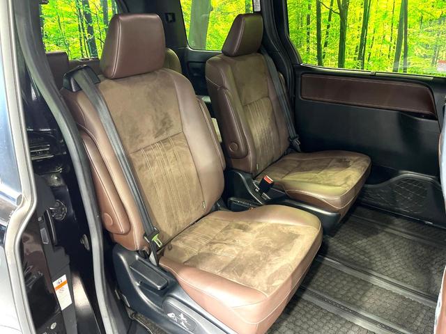 エスクァイア Ｇｉ　プレミアムパッケージ　後席モニター　純正１０型ナビ　両側電動ドア　バックカメラ　衝突軽減システム　禁煙車　ハーフレザーシート　ドラレコ　スマートキー　ＬＥＤヘッド　ビルトインＥＴＣ　クルコン　純正１５インチアルミ（9枚目）