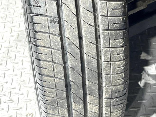 アルトラパン 10thアニバーサリーリミテッド 禁煙車 オーディオ シートヒーター スマートキー プッシュスタート 純正14インチアルミホイール オートエアコン シートリフター 電動格納ドアミラー CD(21枚目)