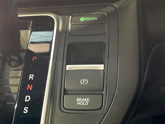 ステップワゴン スパーダ　登録済未使用車　純正１１．４型ナビ　両側電動ドア　バックカメラ　衝突被害軽減システム　コーナーセンサー　ブラインドスポットモニター　電動リアゲート　ＬＥＤヘッド　純正１６インチアルミ（29枚目）