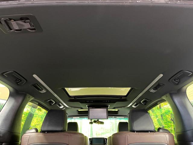 アルファード ２．５Ｓ　Ａパッケージ　タイプブラック　サンルーフ　後席モニター　純正１０型ナビ　両側電動ドア　バックカメラ　１００Ｖ電源　衝突被害軽減システム　レーダークルーズ　禁煙車　電動リアゲート　ハーフレザーシート　ドラレコ　コーナーセンサー（53枚目）