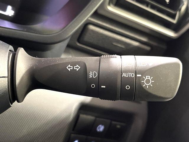 ライズ Ｚ　純正９型ナビ　全周囲カメラ　衝突被害軽減システム　レーダークルーズ　禁煙車　コーナーセンサー　スマートキー　ＬＥＤヘッド　ビルトインＥＴＣ　純正１６インチアルミ　オートハイビーム　オートライト（31枚目）