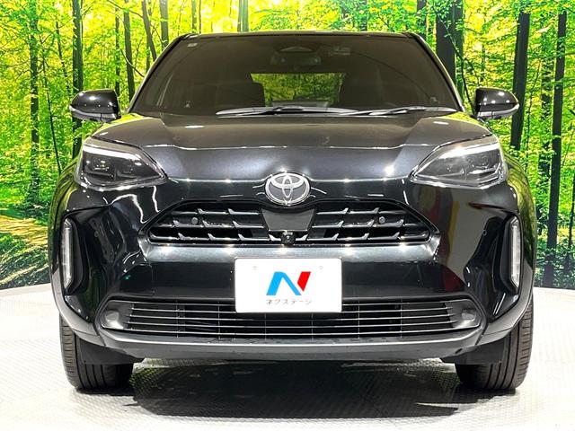 ヤリスクロス Ｚ　純正８インチナビ　バックカメラ　衝突被害軽減システム　レーダークルーズコントロール　禁煙車　パワーシート　ドラレコ　コーナーセンサー　スマートキー　ＬＥＤヘッド　ビルトインＥＴＣ　オートハイビーム（14枚目）