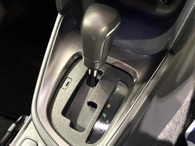 ヤリスクロス Ｚ　純正８インチナビ　バックカメラ　衝突被害軽減システム　レーダークルーズコントロール　禁煙車　パワーシート　ドラレコ　コーナーセンサー　スマートキー　ＬＥＤヘッド　ビルトインＥＴＣ　オートハイビーム（24枚目）