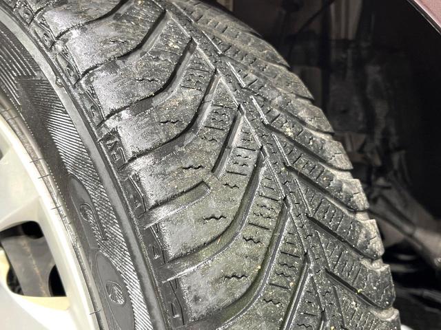 アクア Ｓ　純正ナビ　バックカメラ　禁煙車　ドライブレコーダー　スマートキー　ビルトインＥＴＣ　オートライト　オートエアコン　Ｂｌｕｅｔｏｏｔｈ　フルセグＴＶ　電動格納ミラー（49枚目）