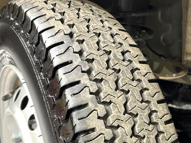 ハイゼットトラック スタンダード　農用スペシャル　４ＷＤ　衝突被害軽減システム　禁煙車　コーナーセンサー　スマートキー　ＬＥＤヘッドライト　オートマチックハイビーム　オートライト　ドアバイザー（41枚目）