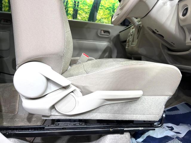 アルトラパン Ｇ　ＳＤナビ　バックカメラ　衝突被害軽減システム　禁煙車　スマートキー　プッシュスタート　Ｂｌｕｅｔｏｏｔｈ　ＣＤ　地デジ　シートリフター（7枚目）