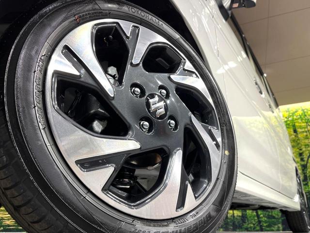 スペーシアカスタム ハイブリッドＸＳ　届出済未使用車　両側電動ドア　衝突軽減　レーダークルーズ　ハーフレザーシート　シートヒーター　ハンドルヒーター　コーナーセンサー　ヘッドアップディスプレイ　ＬＥＤヘッド　純正１５インチアルミ（13枚目）