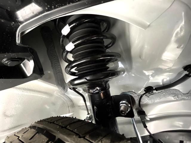 スペーシアカスタム ハイブリッドＸＳ　届出済未使用車　両側電動ドア　衝突軽減　レーダークルーズ　ハーフレザーシート　シートヒーター　ハンドルヒーター　コーナーセンサー　ヘッドアップディスプレイ　ＬＥＤヘッド　純正１５インチアルミ（21枚目）